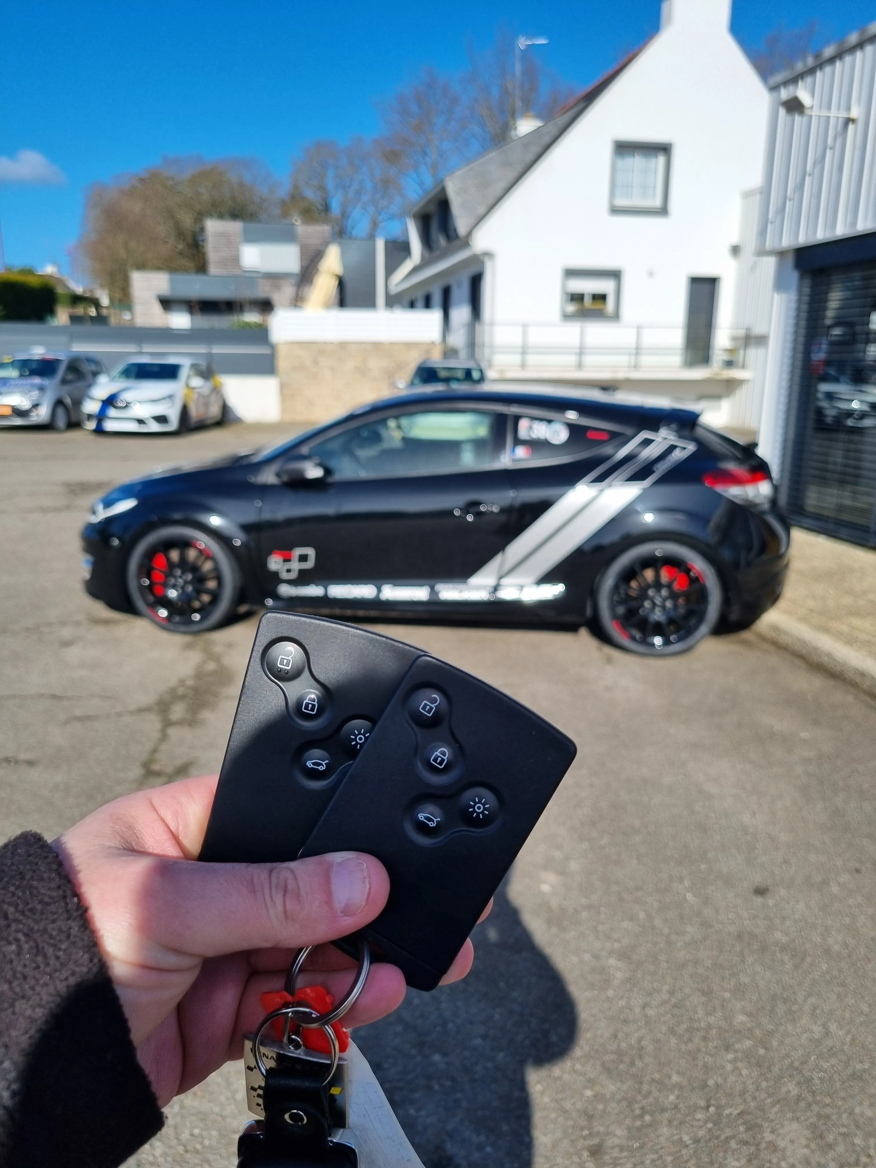 Une seconde carte pour cette belle Megane 3 RS à Landevant